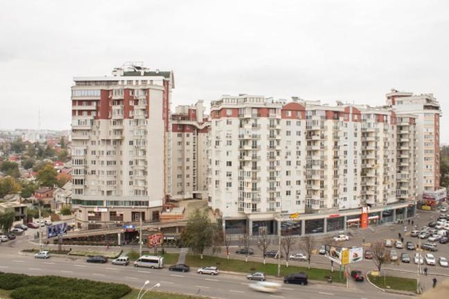 Luxrent Lägenhet Chişinau Exteriör bild