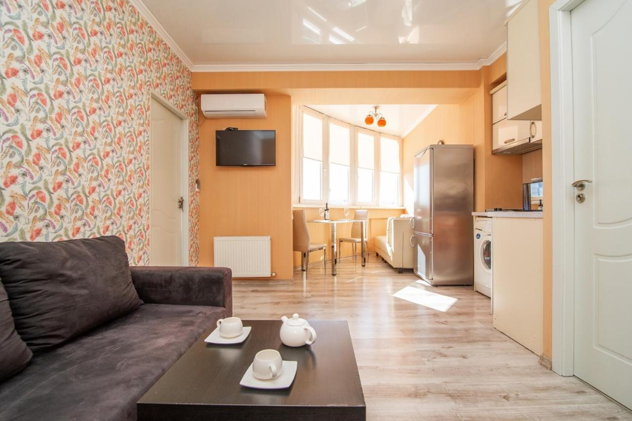 Luxrent Lägenhet Chişinau Exteriör bild