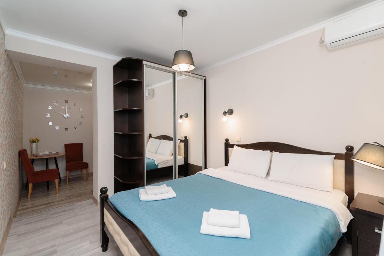 Luxrent Lägenhet Chişinau Exteriör bild
