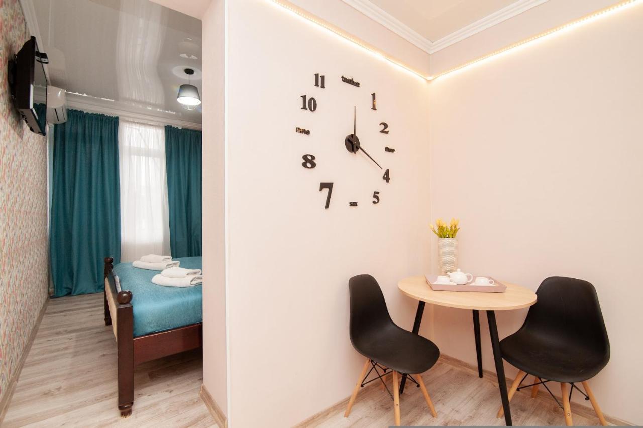 Luxrent Lägenhet Chişinau Exteriör bild